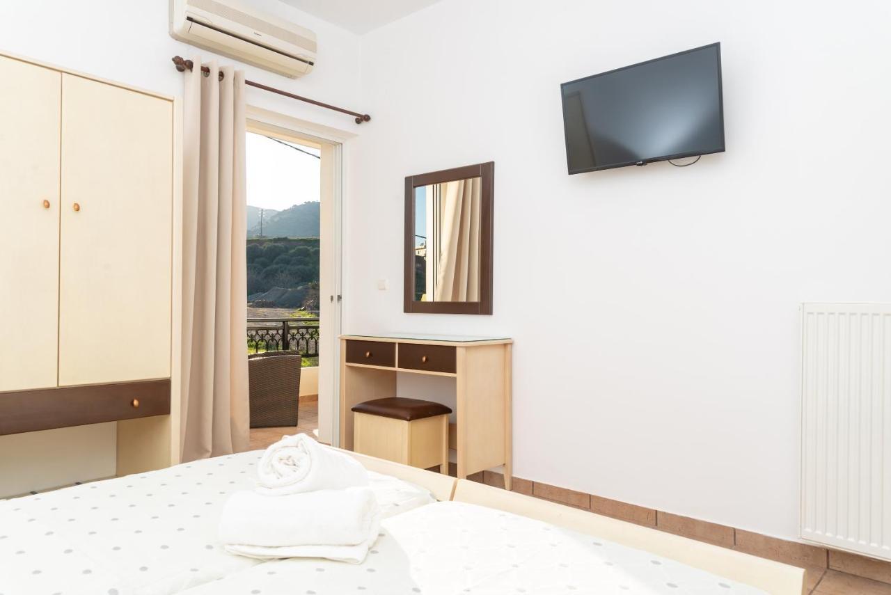 Bluewind Apartments - Near The Sea Kíssamos Dış mekan fotoğraf